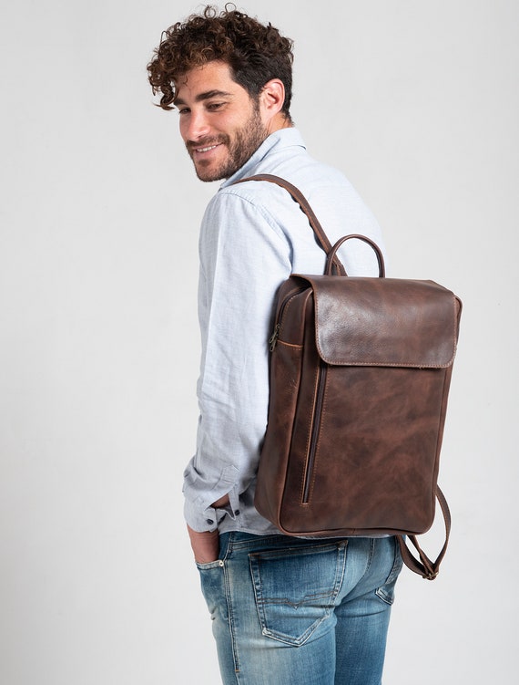 leder-rucksack-herren-628ina-1.jpg