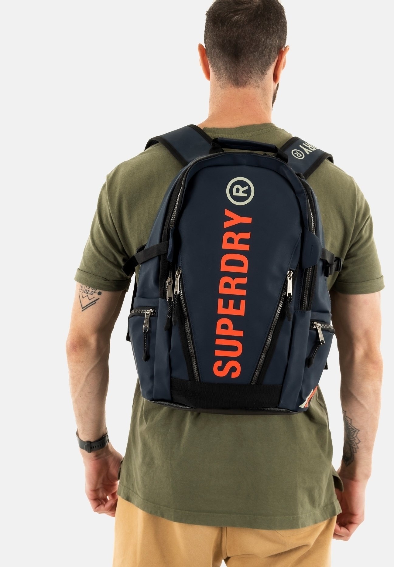 superdry-rucksack-273zfo-1.jpg